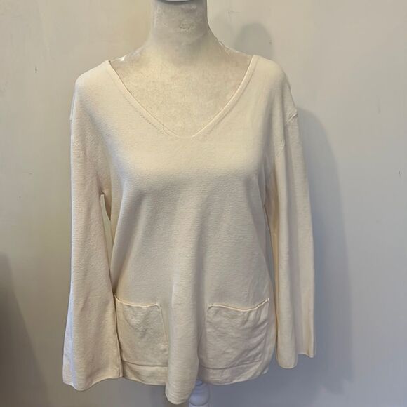 Nic + Zoe cream colored long sleeve front pocket V neck sweater Size M - Picture 1 of 10